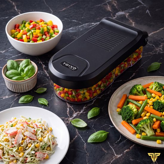 Toivo Kitchen Groentesnijder - BPA-Vrij - Multifunctioneel - 7 in 1 Keuken mandoline - Handmatig - keuken accessoires - Keukensnijder - Uiensnijder - Spiraalsnijder - Frietsnijder - Zwart