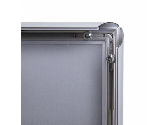 Aluminium Kliklijst 70 x 100 cm – Zilver – 25 mm Profiel – B1 Brandvertragend