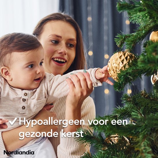 Nordlandia Kunstkerstboom Met LED Verlichting - 180 cm - Realistische Kunststof Kerstboom - Metalen Standaard - Groen