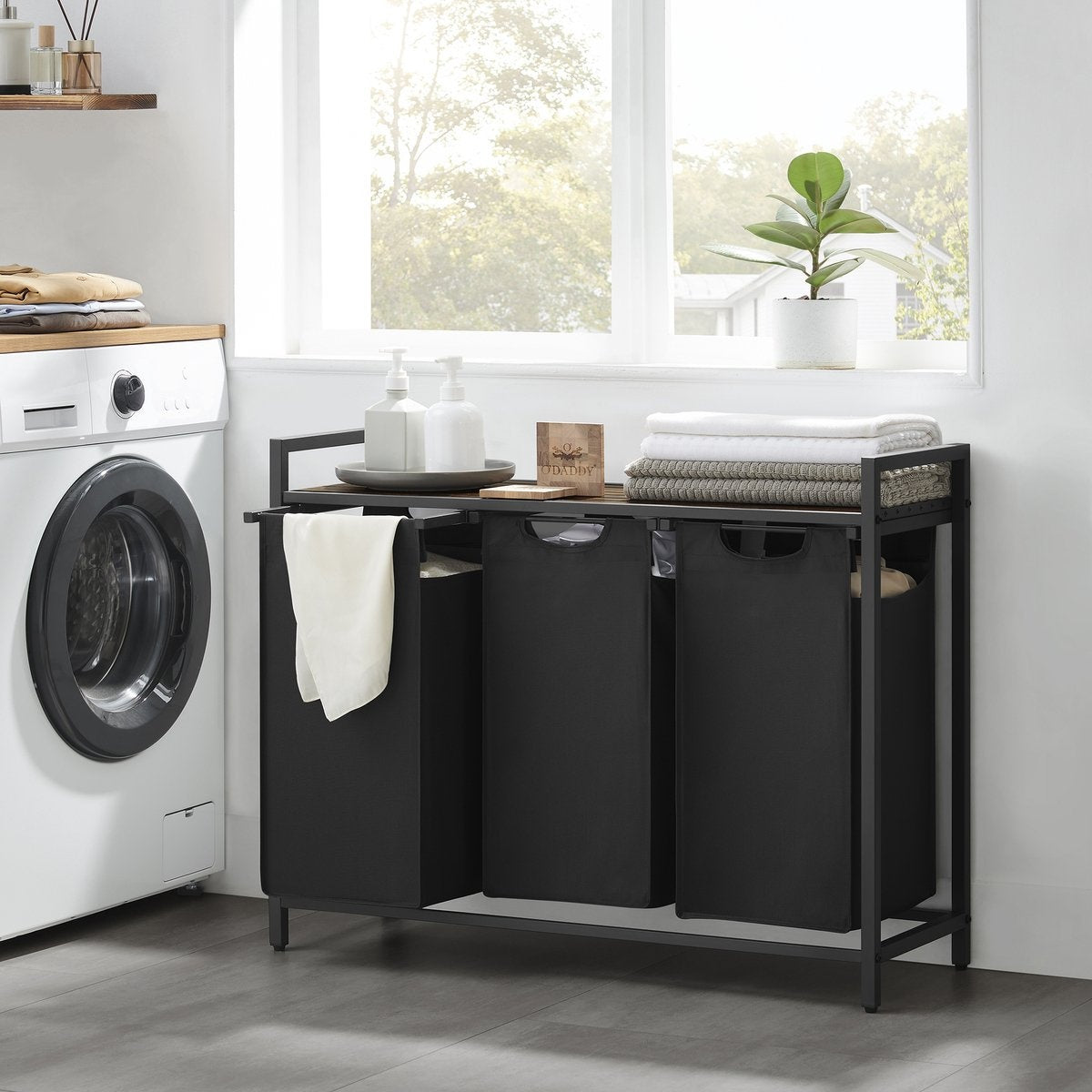 O'DADDY Wasmand met 3 Vakken – Houten Bovenblad & Metalen Frame – 114L – 92,5 x 33 x 71 cm – Zwart & Rustiek Bruin