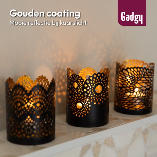 Gadgy Waxinelichthouder Rond - Theelichthouders Set van 3- Decoratie Woonkamer - Sfeerverlichting Binnen - Kaarsenhouders voor Waxinelichten 8.5x10.5 cm - Windlicht Metaal - Zwart/Goud - Cadeau voor Vrouw - Kantpatroon