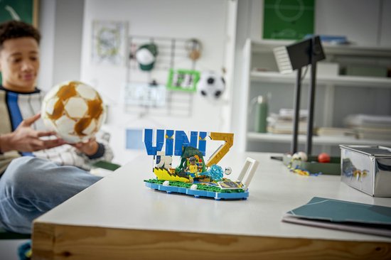 LEGO Editions - Vini Jr. – Voetbalhoogtepunten Voetbal Bouwpakket voor Kinderen - 43027