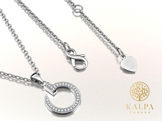 Yolora Dames Ketting met Ronde Hanger - Kalpa Camaka Kristallen - Zilverkleurig - 18K Witgoud Verguld - Vrouwen Collier Zilver - Sieraden - Halsketting - Luxe Giftbox - Geschenkdoos - Cadeau doos - Geschenkverpakking - Mooie Cadeauverpakking