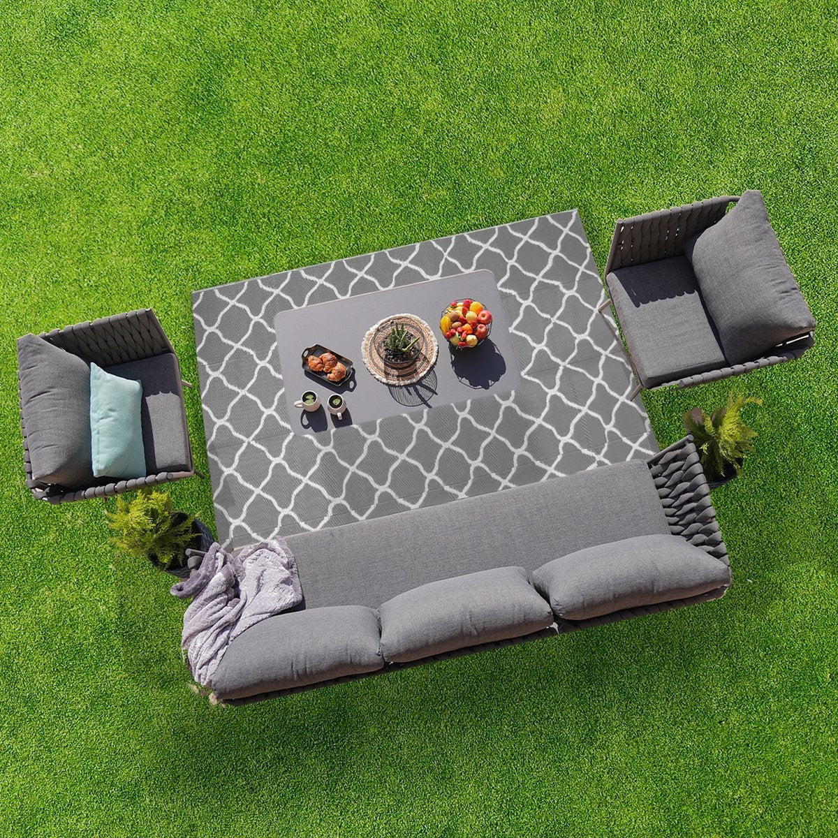 LifeGoods Buitenkleed - 120x180CM - Vloerkleed - Tuintapijt - Omkeerbaar - Incl. Draagtas - Met Patroon - Grijs/Wit