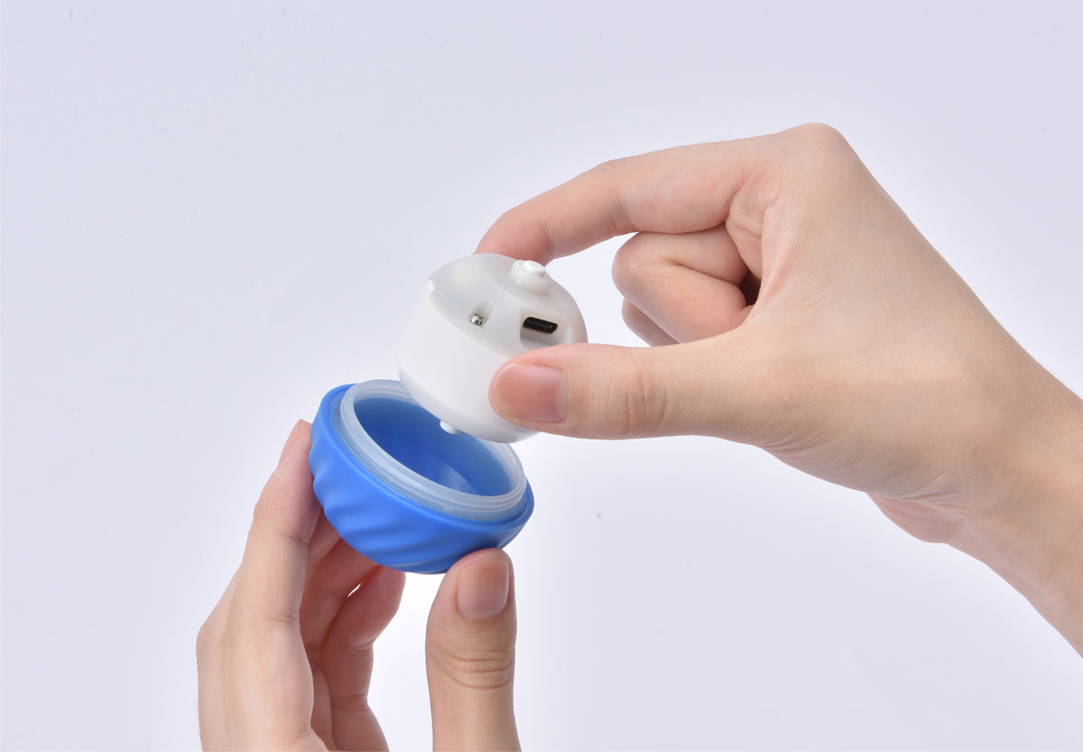 Petgravity slimme stuiterbal (voor kleinere hond) blauw