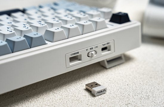 EPOMAKER x AULA F75 - Licht Blauw - Mechanisch Draadloos Toetsenbord - RGB - 75% - Qwerty - Gaming Keyboard - Reaper Switch