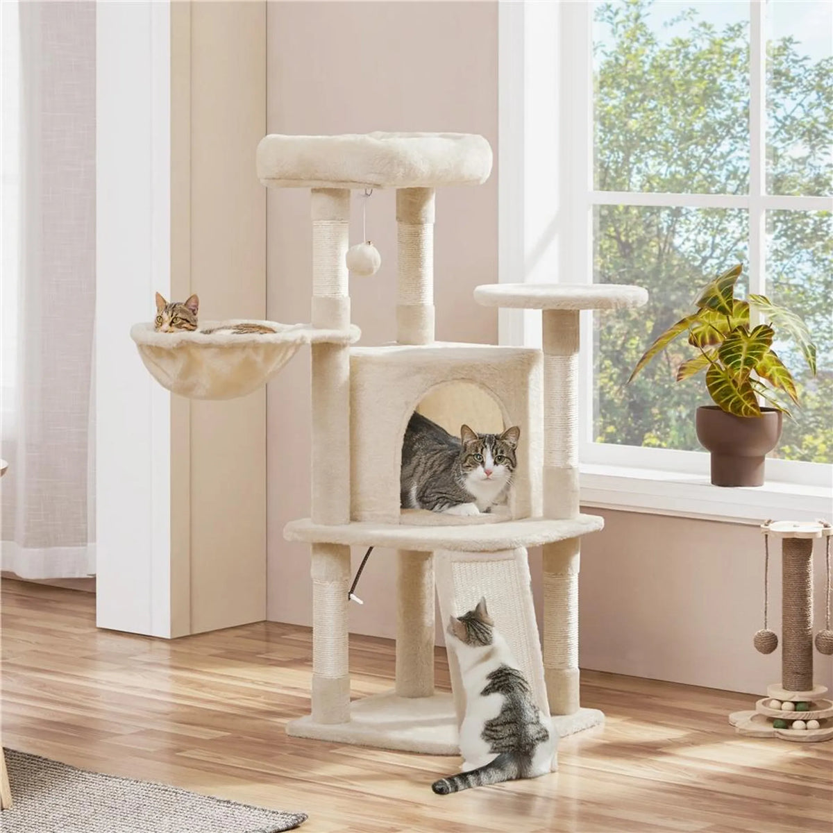 Yaheetech Krabpaal Middelgroot – 43,5 x 43,5 x 106 cm – Voorzien Van Royaal Uitkijkplatform En Hangmat En Kattenmand Met 5 Sisalpalen – Voor Kittens En Middelgrote Katten – Beige Pluche En Spaanplaat