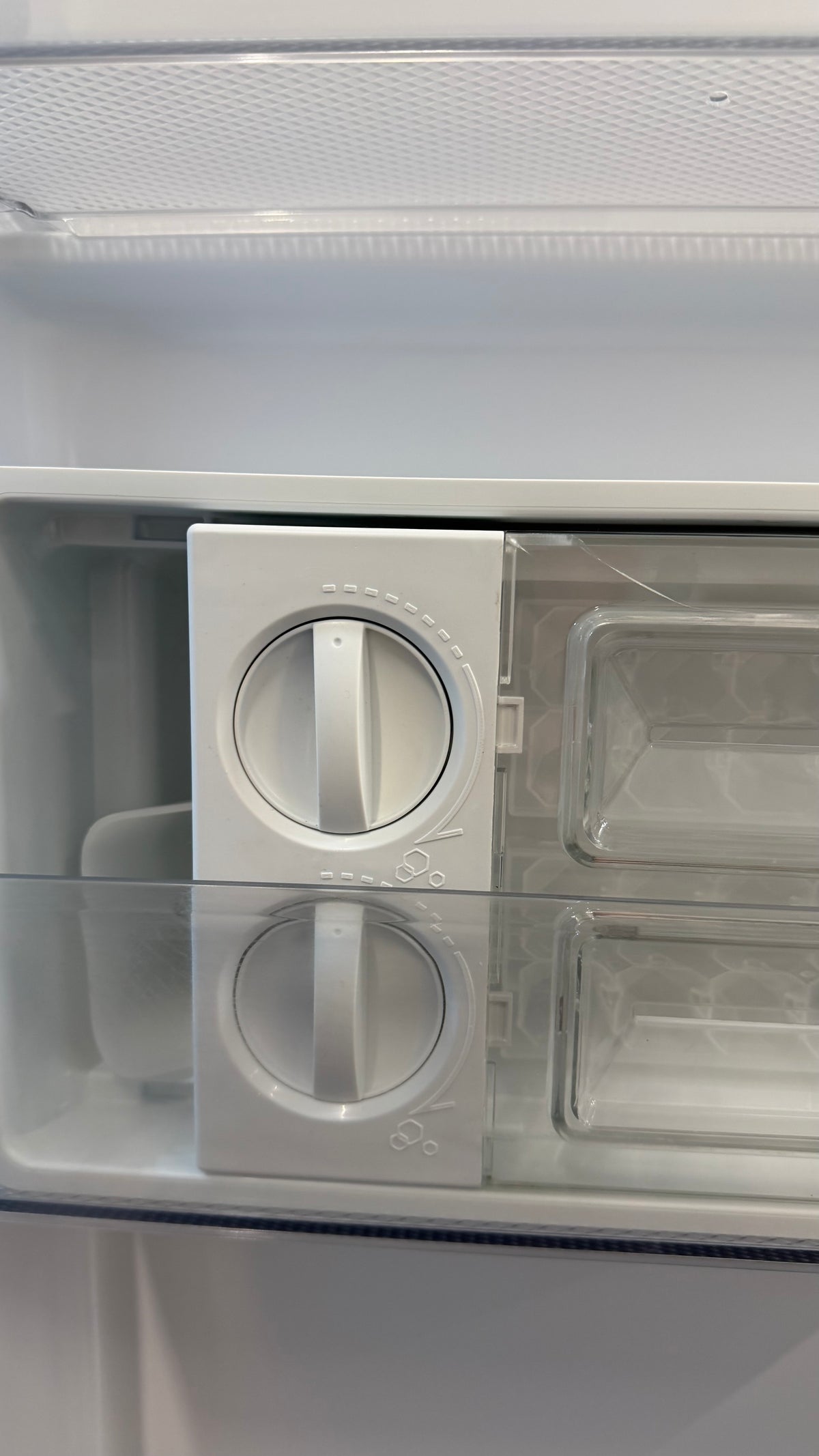Haier HSW59F18DNMM - Amerikaanse koelkast - 615L - 90 cm - Total No Frost - Energieklasse D - Vochtigheidsregeling voor verser voedsel - Inox Look - 10 Jaar Garantie op onderdelen