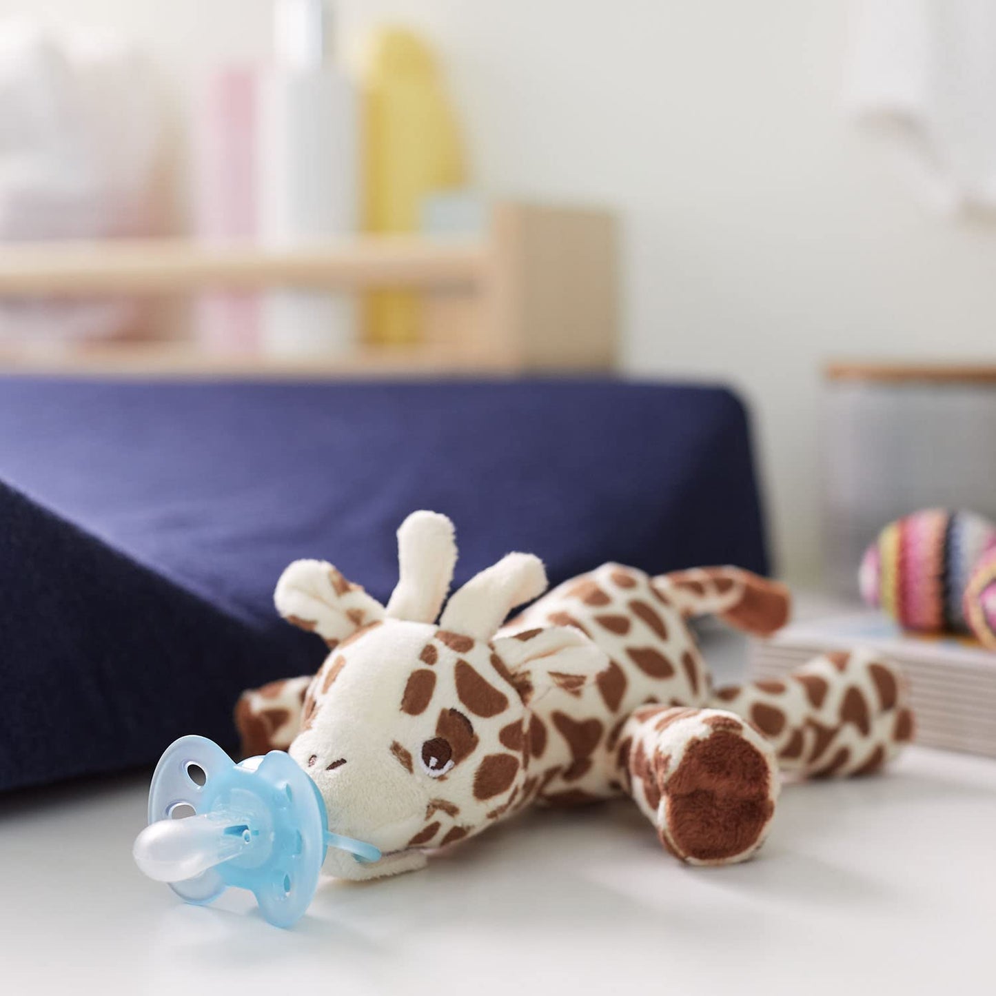 Philips Avent Knuffel Fopspeen - 0 tot 6 Maanden - 1 Speentje - Girafje - SCF348/11