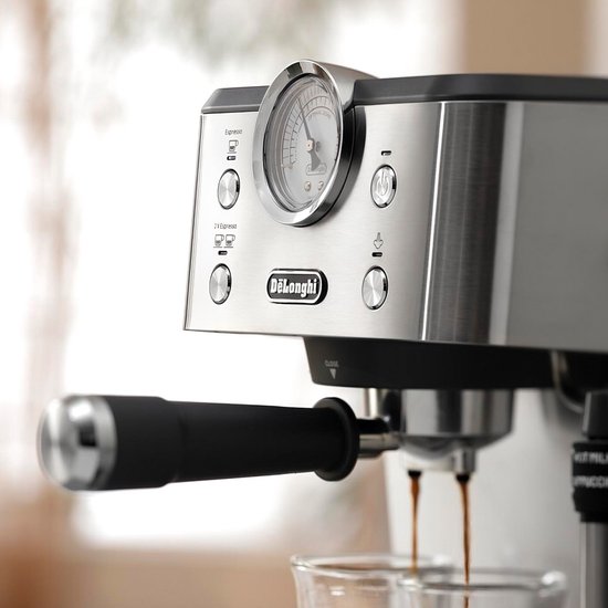 De'Longhi Classic EM450.M – Pistonmachine - Handmatige Espresso & Cappuccino - Volledig RVS Behuizing - Zilver