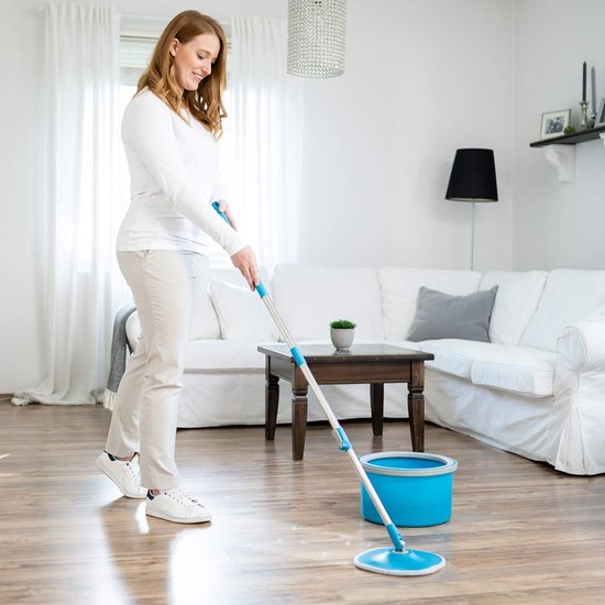 Livington Clean Water Spin Mop friswater-dweilsysteem inclusief reiniger en pads - scheidt vuil water van schoon water - Dweilmop voor elke vloer - 360° draaibare dweilkop - Mail Order Edition