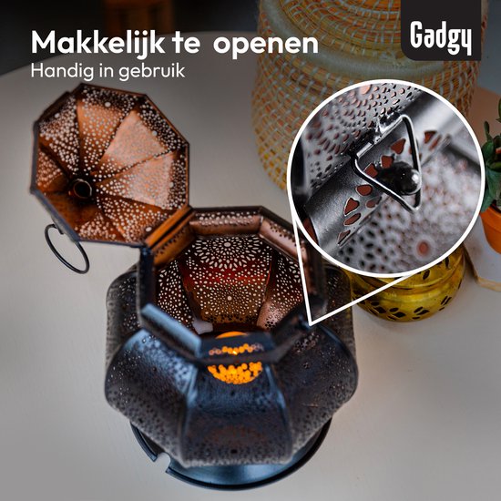 Gadgy Oosterse Lantaarn - Marokkaanse Lantaarn Windlicht - Decoratie voor binnen - Tafellamp - Waxinelichthouders Woonkamer - Theelichthouder Cadeau - Metaal 26x18 CM