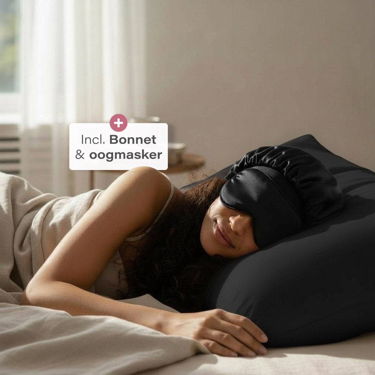 Soft & Silky Satijnen Set - 2 Kussenslopen 60 x 70 cm met Bonnet en Slaapmasker - Zwart