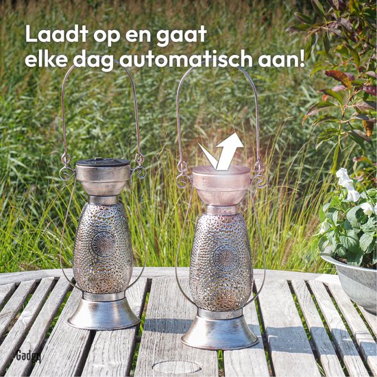 Gadgy Solar Tafellamp Petroleum - Olielamp Tuinlantaarn Set van 2 - Solar Tuinverlichting op Zonneenergie - Led Buitenverlichting met dag/nacht Sensor - Hanglamp - 21 x Ø11.5 cm - Metaal