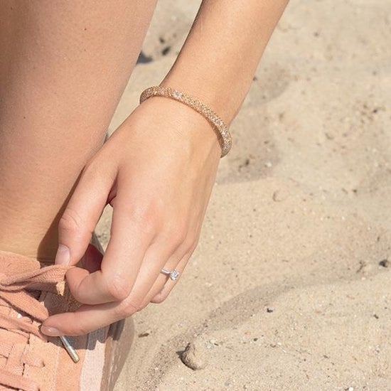 Yolora Dames Mesh Armband - Kalpa Camaka Kristallen - Goudkleurig - Vrouwen Armband Goud - Sieraden - Luxe Giftbox - Geschenkdoos - Cadeau doos - Exclusieve Geschenkverpakking - Mooie Cadeauverpakking - Moederdag Cadeautje