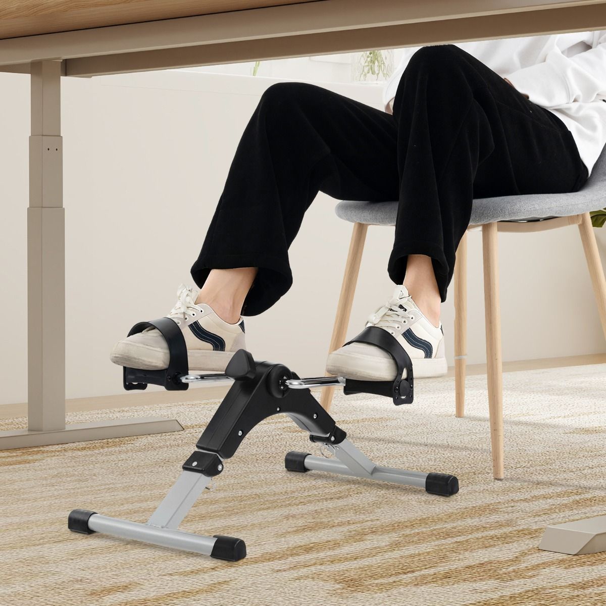 Coast Mini-hometrainer - Opvouwbare fiets-pedaaltrainer - Instelbare weerstand - Zwart
