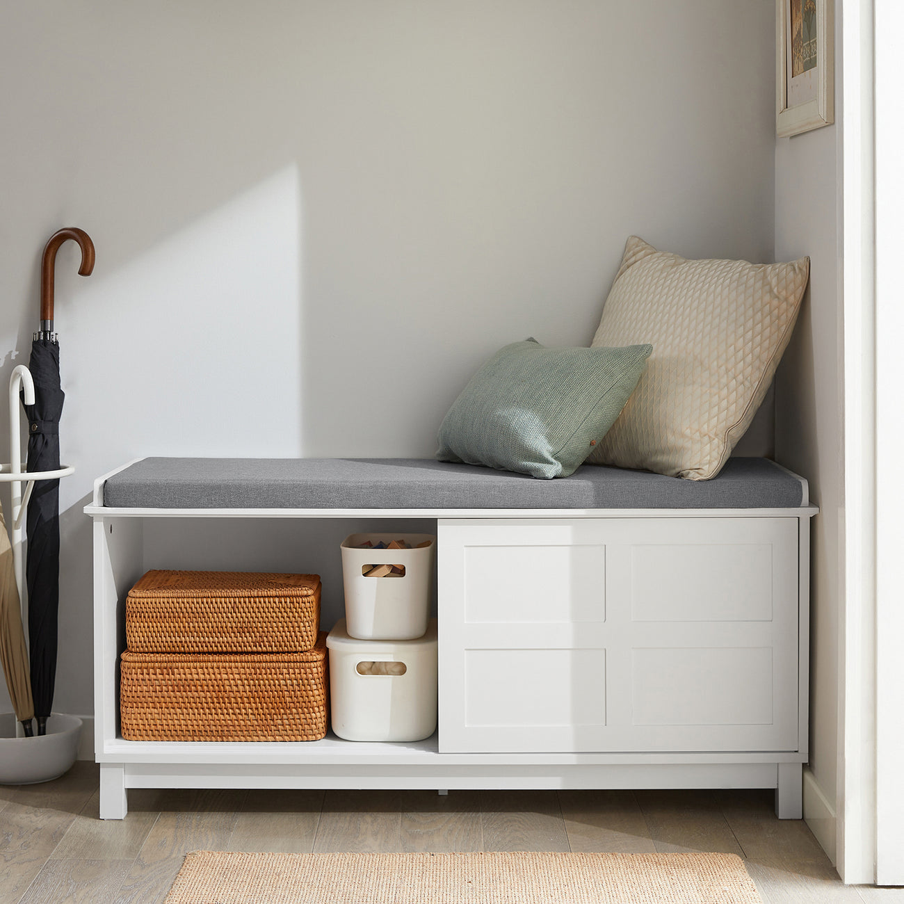 SoBuy Opbergbank met Zitkussen en Schuifdeuren – Schoenenkast voor Hal – Wit/Grijs – 114×40×53 cm