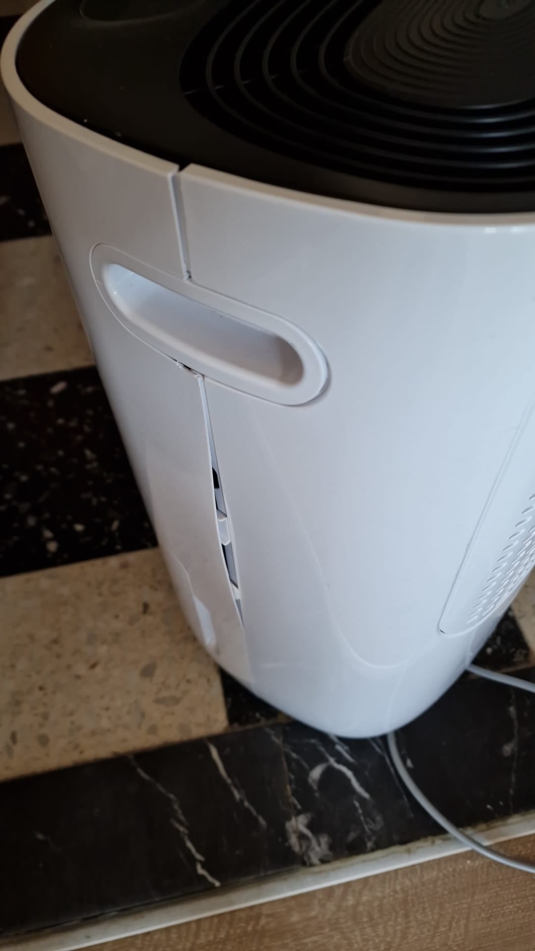 Auronic Luchtontvochtiger en Luchtreiniger - Slaapkamer en Woonkamer - Ontvochtigt 25L per Dag - Was-droog Functie - Wit