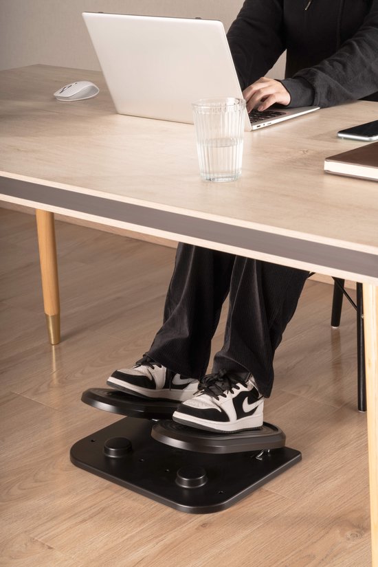 Voetenbankje met stepper functie - voetensteun onder bureau