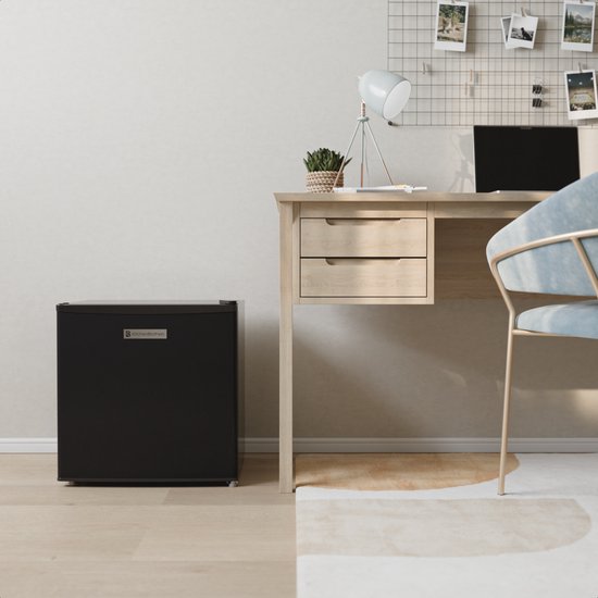 KitchenBrothers Mini Koelkast - 43L - Kleine ijskast - Minibar - Vrijstaand - Frigo - Compact - Zwart