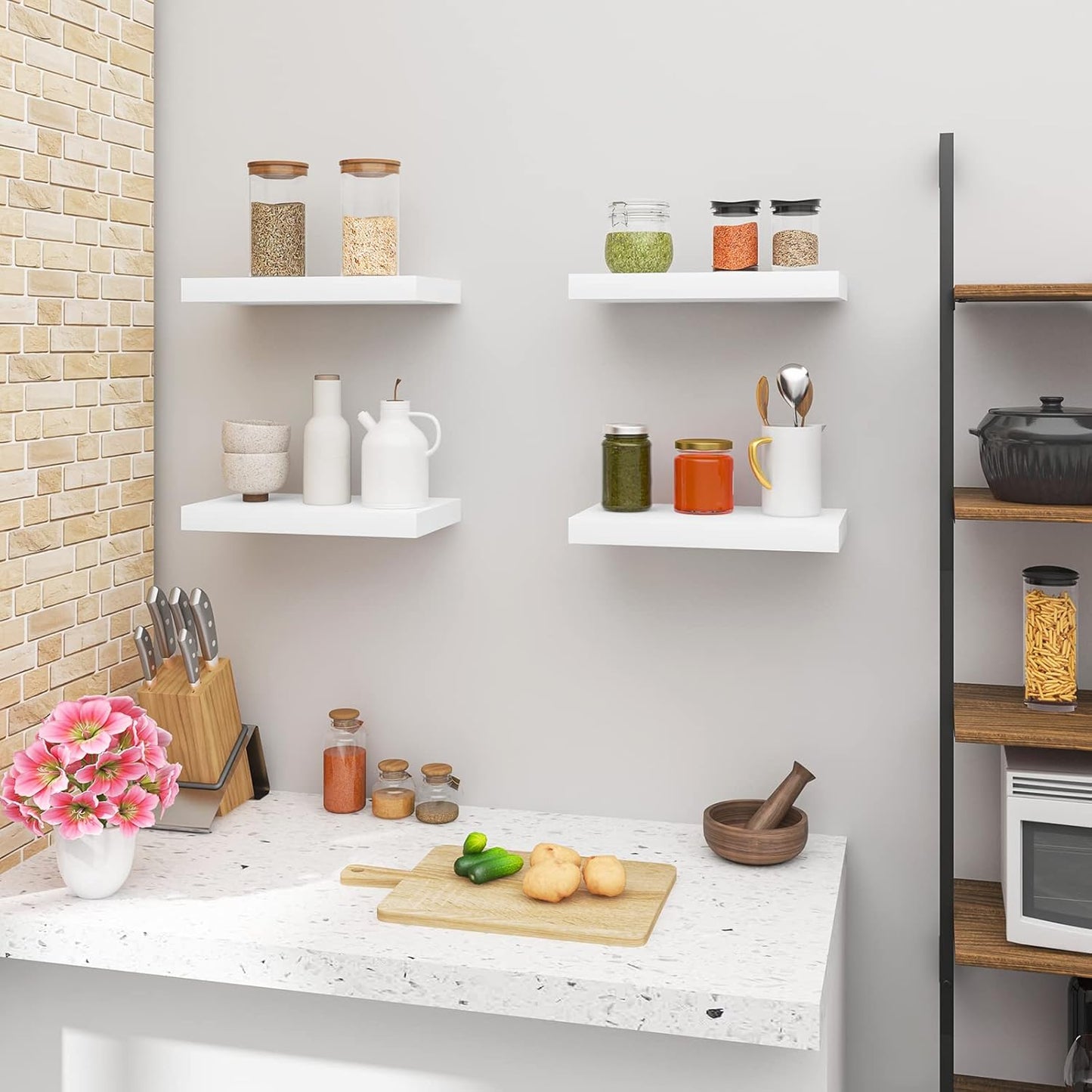 Woltu Set van 4 Zwevende Wandplanken - MDF Hout - Wit - 30 x 23 x 3,8 cm