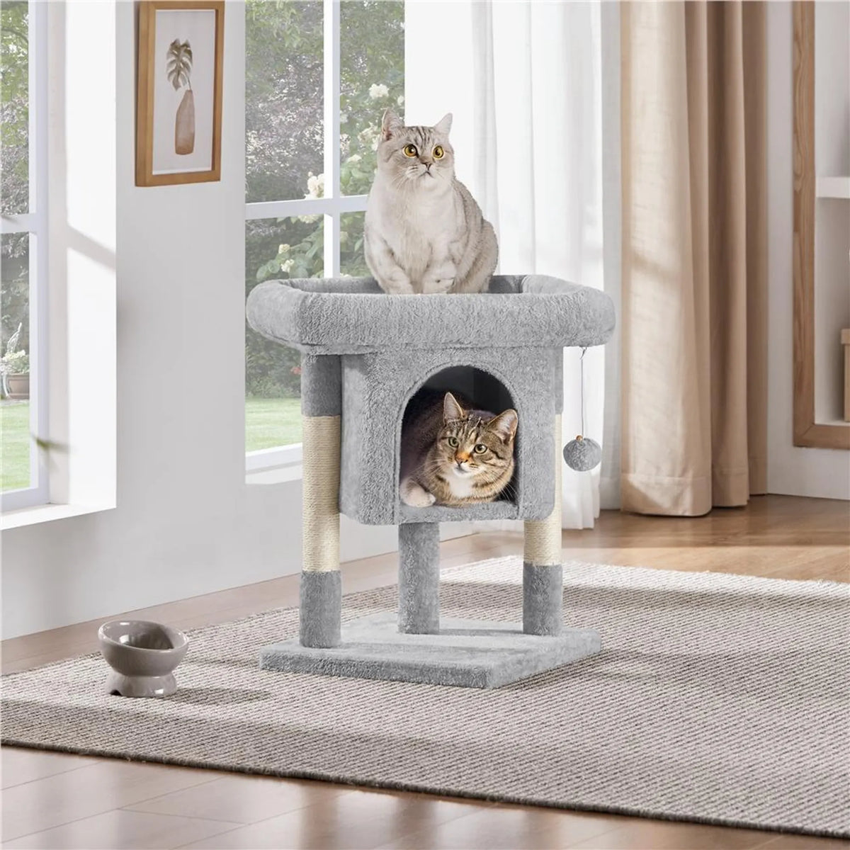 Yaheetech Krabpaal 58 cm – met kattenhuisje en sisalpalen, lichtgrijs