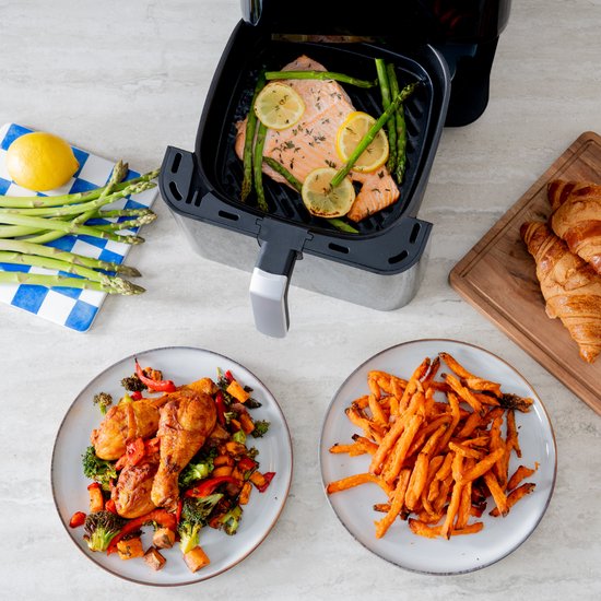 Safecourt Kitchen Airfryer XXL - Heteluchtfriteuse - 1800W - 7L Inhoud - 40ºC tot 200ºC - Zwart