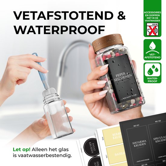 Soothe 24 Glazen Kruidenpotjes Vierkant met Acacia Deksel – 2 Soorten Strooideksels – Kruidenstrooier – Spice Jars – Complete Set incl Kruiden Stickers, Krijtstift en Accessoires – 120ml
