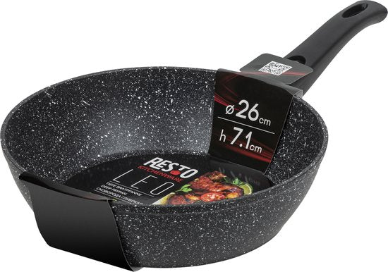 Resto Leo Hapjespan – Ø26 cm – Gesmeed Aluminium – 4-Lagen Pfluon Antiaanbaklaag – Inductie Pan – Ovenbestendig tot 200°C (zonder handgreep)