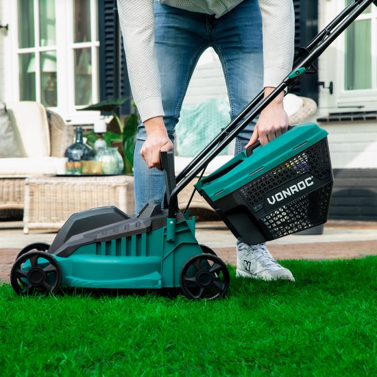 VONROC Grasmaaier 1300W en Grastrimmer 300W – Complete set – 32 cm maaibreedte - Drie instelbare maaihoogtes: 30/50/70 mm - Incl. 30L Opvangbak