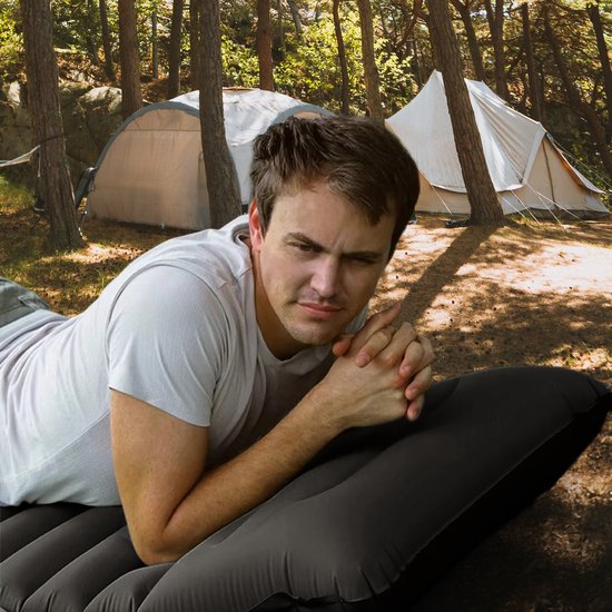 Ever Trex Slaapmat Comfort - 193x70x10cm - Ingebouwde Pomp - 1 Persoons - Camping Matras - Zelfopblaasbaar - Zwart