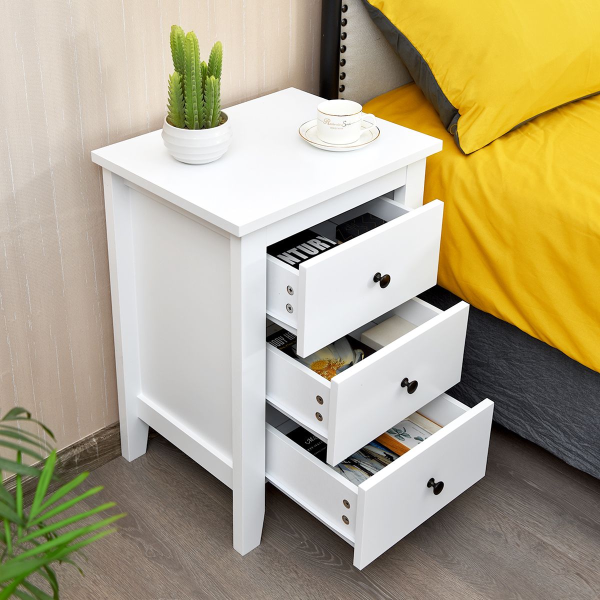 Coast Nachtkastje met 3 Laden Modern – Wit – 46 x 37 x 65 cm – Stijlvol & Ruime Opbergruimte