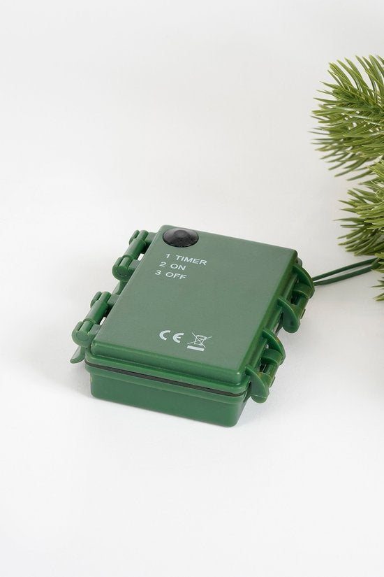 Black Box Trees Nagoya Kerstboom en Kerstkrans Set - 2 Kunstkerstbomen en 1 Krans met LED Verlichting - H90 x Ø45 cm - Groen