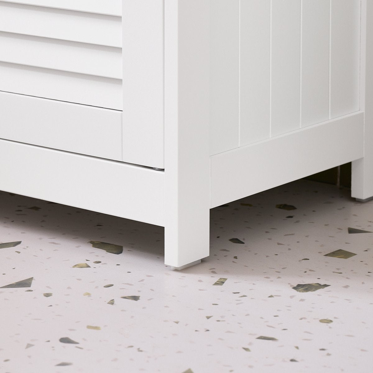 SoBuy Badkamermeubel FRG237-WN - Wastafelonderkast - Lamellendeur - 60 x 35 x 59 cm - Donkergrijs