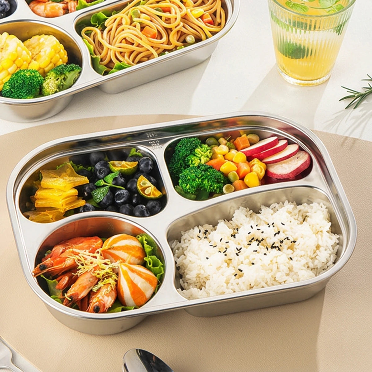 Maxcook Bento Lunchbox – 4 Vakken – 316 Roestvrij Staal – Ruimtevaartdesign – MCWA5499ontainer with Space Astronaut Pattern Lid, Portable Lunch Container for  Office Picnic MCWA5499