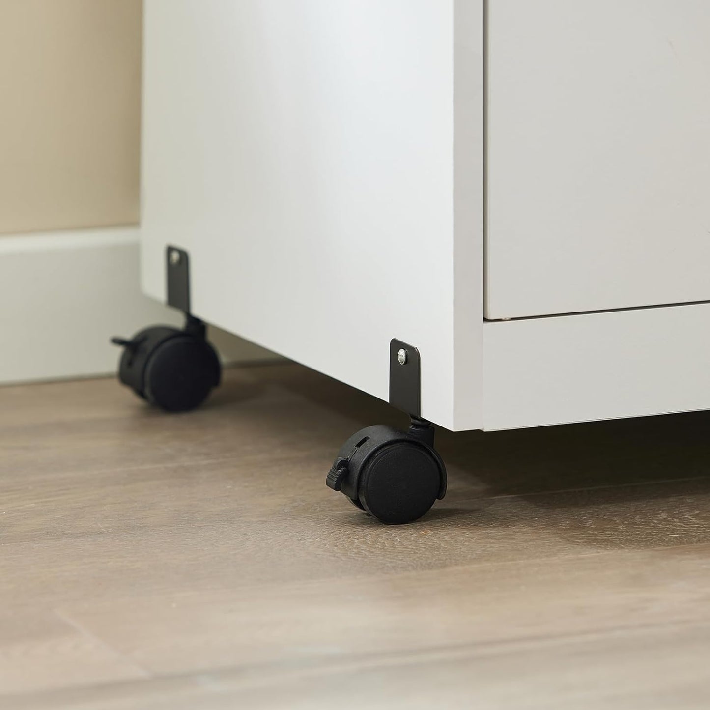 SoBuy Magnetronkast met 1 lade - Max. 60 kg - MDF - Met zwenkwielen - 62 x 40 x 119 cm - Wit