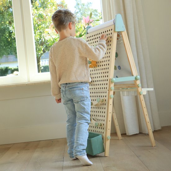 Sunny Mika Activiteiten Ezel – Houten Kinder Ezeltje – Speelezel met Whiteboard, Krijtbord, Magnetisch Bord & Pegboard – Inclusief Papierrol, Magneten, Krijtjes, Eraser, Pegboard Accessoires en meer – Educatief Speelgoed