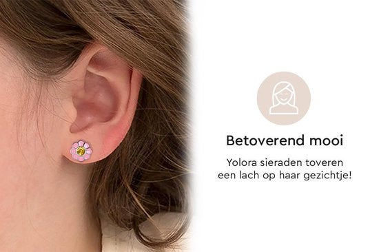 Yolora Kids Roze Bloemen Oorbellen - Kalpa Camaka Kristallen - 18K Witgoud Verguld - Kind - Meisjes Oorknopjes Zilver kleurig - Sieraden Kinderen - Luxe Giftbox - Geschenkdoos - Cadeau doos - Geschenkverpakking - Mooie Cadeauverpakking