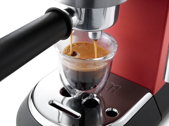 De'Longhi Dedica Style EC685.R - Pistonmachine - Red