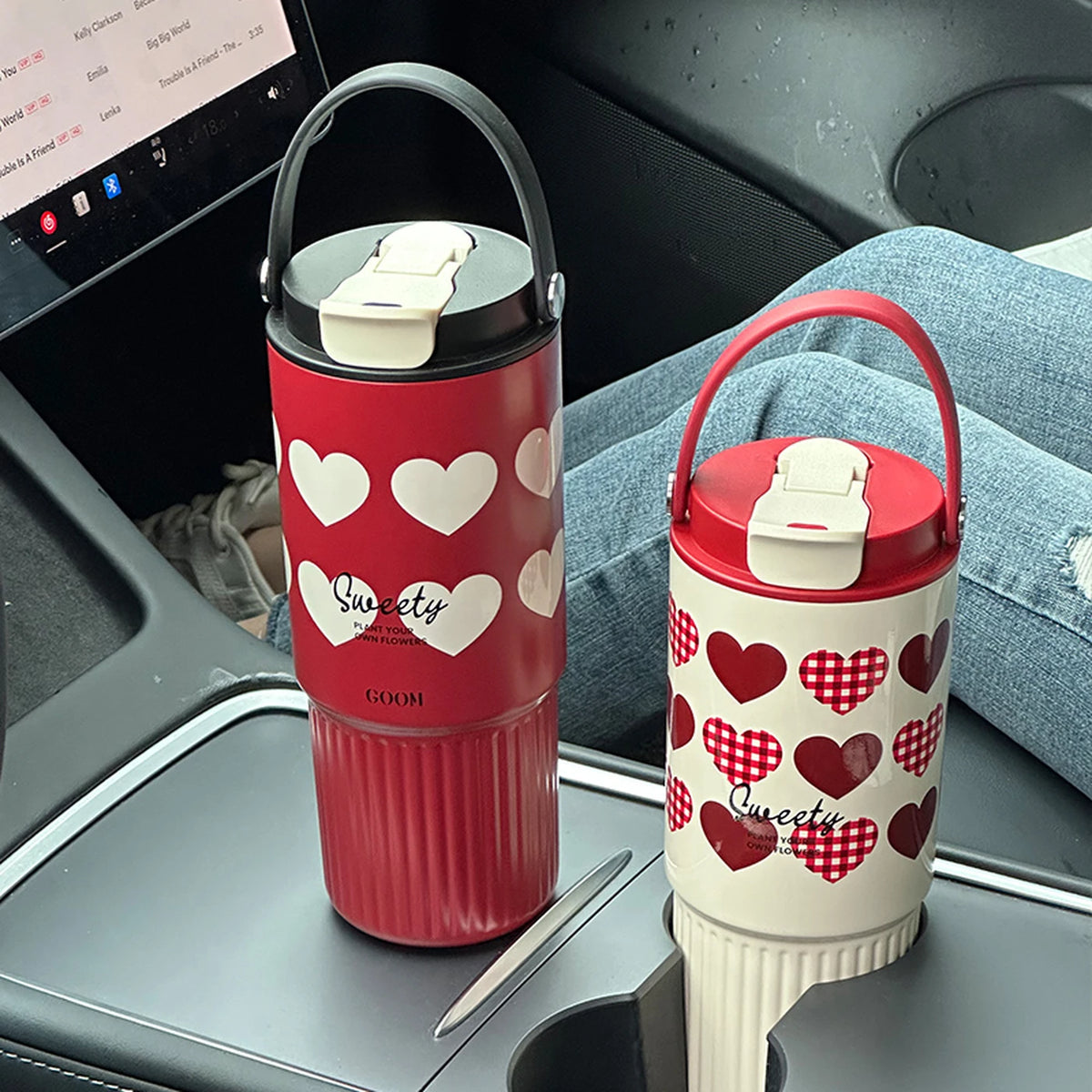 GOOM Worth-serie Drinkbeker - 780 ml - Rood - RVS - Met Theescheider en Draaggreep