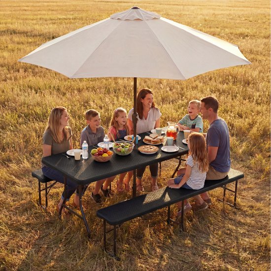 LifeGoods Inklapbare Picknickset - 180cm x 74cm - Tuintafel met 2 Banken - Weerbestendig - Campingtafel - Biertafel Opklapbaar - Voor Binnen en Buiten - Voor 6 tot 8 Personen - Rattan Zwart