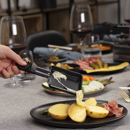 Princess Gourmetstel 162645 - Raclette 8 Personen - Regelbare thermostaat - 1400W - 2 meter snoer - Omkeerbare Bakplaat - 8 pannetjes - RVS