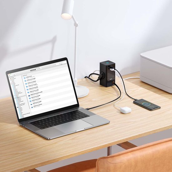 Baseus GaN 65W Fast Charge Laadstation met AC/USB-C/USB-A Zwart
