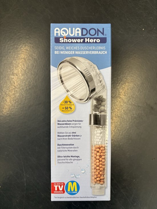 Aquadon Shower Hero - Waterbesparende Douchekop met natuurlijke Minerale parels - drie Waterstraalsterktes - voor alle gangbare Doucheslangen - 3 Straalsoort - Verhoogt de Waterdruk - bespaart Water