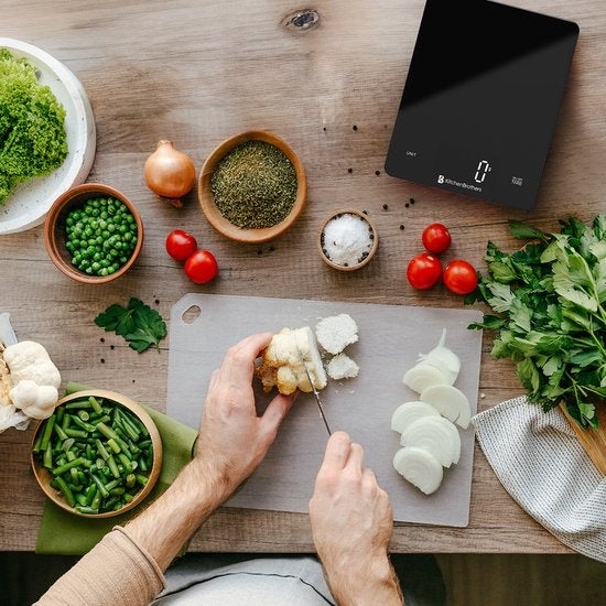 KitchenBrothers Keukenweegschaal - Weegschaal Keuken - Digitaal - 1g tot 10kg - Inclusief Batterijen - Glas/Zwart