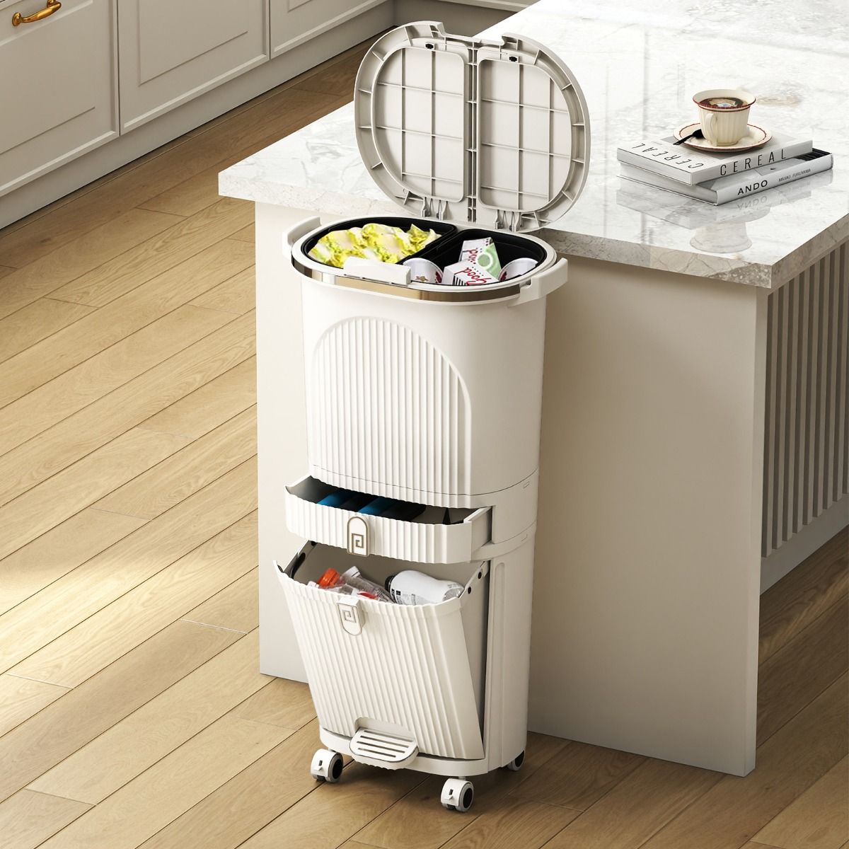 Coast Keukenafvalbak - 3-vaks afvalscheiding - voetpedaal en wielen - beige/wit - 42 liter