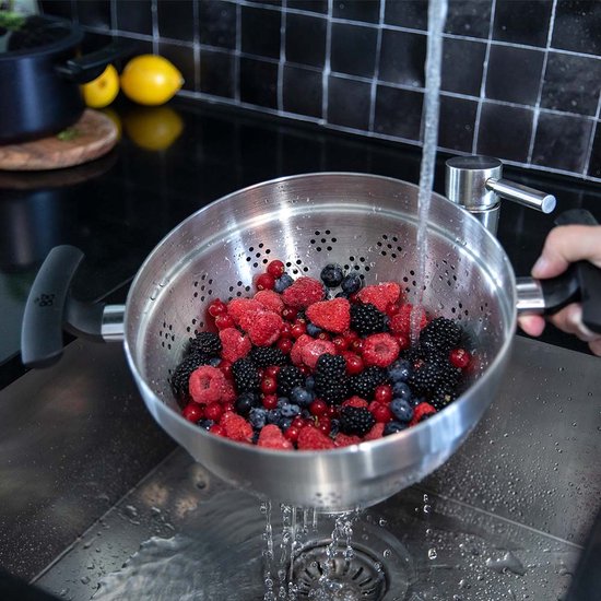BK Vivid Keramische Antiaanbak Pannenset 13-delig - Ø16-28cm - Koekenpan - Hapjespan - PFAS-vrij – Inductie Pannenset – Ovenbestendig tot 160°C – Vaatwasserbestendig – Snelle opwarming – Koudgrepen - Zwart
