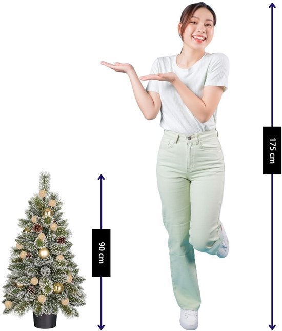 Black Box Trees Kunstkerstboom Kaprun met Versiering H90 x D61 cm - Kunstboom met Pot - Kunst Kerstboom voor Binnen - 120 Tips - Groen