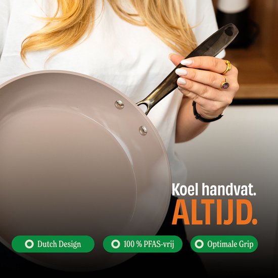 Cook & Pan 9-Delige Pannenset Taupe of Mind - PFAS vrij - Alle Warmtebronnen - Pannen Set met 7 jaar Garantie - Krasbestendige Anti Aanbaklaag - Vaatwasserbestendig - Gas, Inductie, Elektrisch, Oven - Koekenpan, Wokpan, Steelpan, Hapjespan, Kookpot