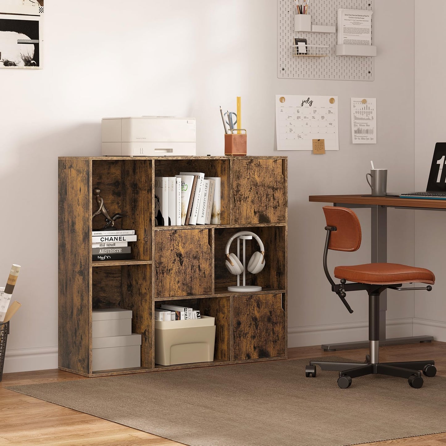 WOLTU SK056vbn boekenkast - 8 vakken - 3 deuren - 106 x 96 x 30 cm - rustiek bruin